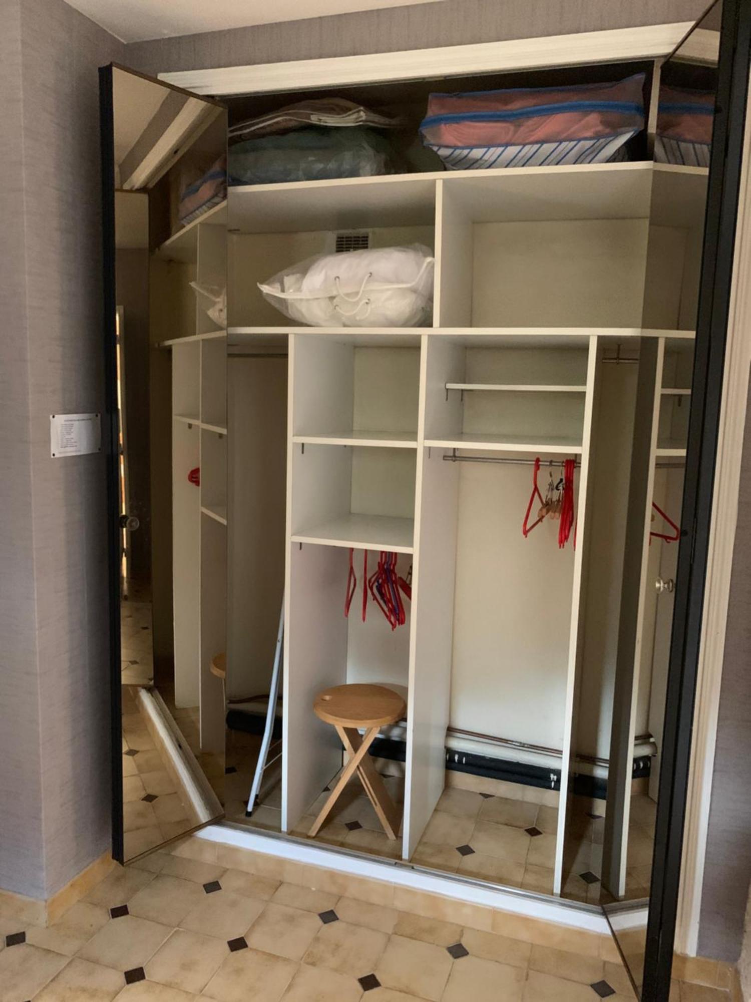 Appartement Rez De - 4 Personnes - - Vue Piscine *